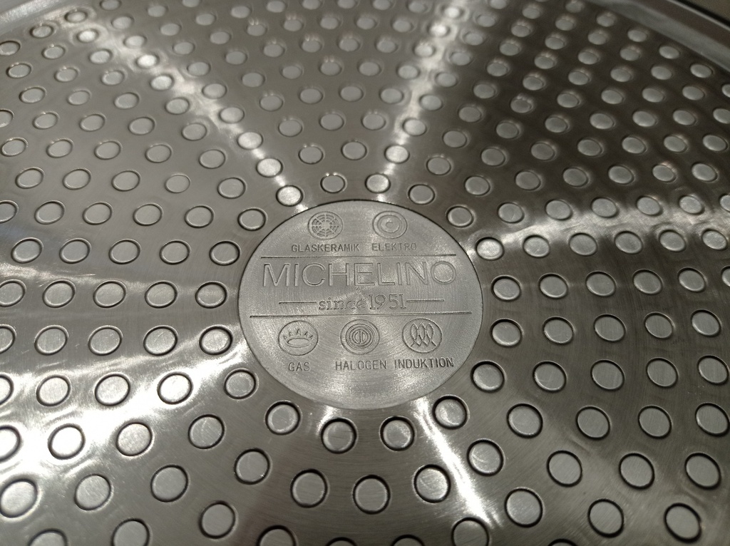 LONEC S STEKLENIM POKROVOM Michelino Serie Lara