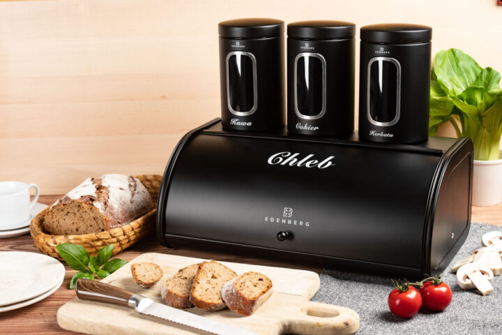 SET POSODE ZA KRUH IN 3 SHRANJEVALNE POSODE